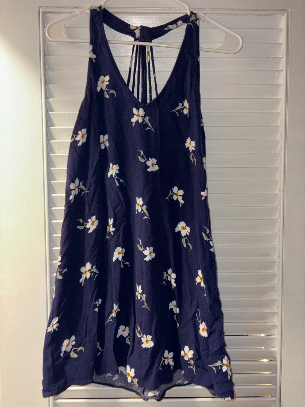 Trendy American Eagle Navy Floral Dress🔥